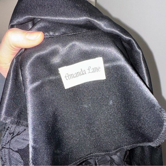 Amanda Lane Vintage Women’s XS/S Black Gothic Vampire Button-up Duster Overcoat - Picture 8 of 12